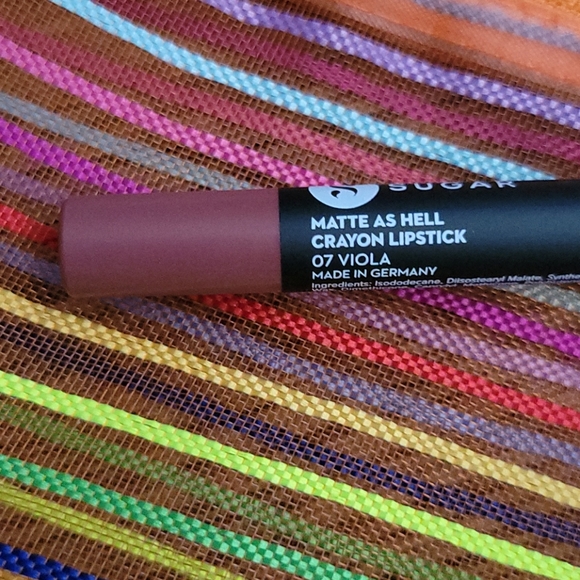 Makeup Bundle - Picture 3 of 5